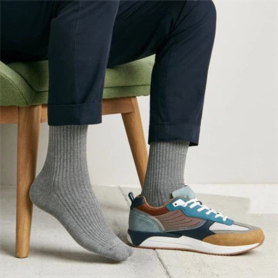 men dress socks display-5 men dress socks display-5